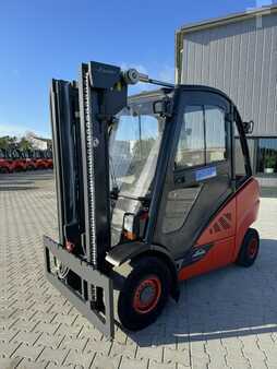 Gas gaffeltruck 2014  Linde H30T-02 (1)