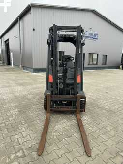 LPG Forklifts 2018  Linde H16T-01 (2)