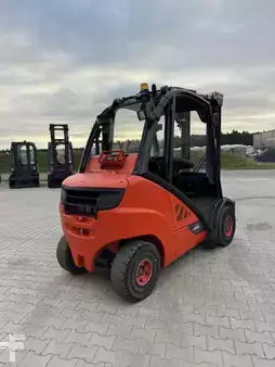 Gázüzemű targoncák 2014  Linde H30T-02 (4)