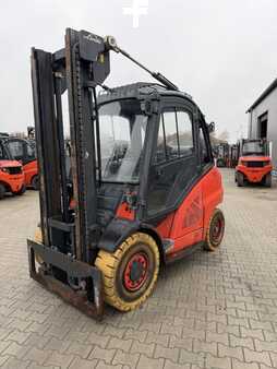 Gas gaffeltruck 2013  Linde H45T-02 (1)
