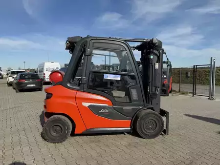 Carretilla elevadora GLP 2020  Linde H30T-01/1202 (10)