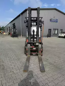 Treibgasstapler 2022  Linde H20T-01 (2)