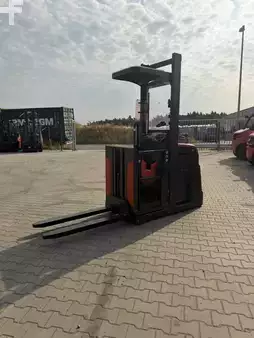 Pystysuora ordreplukker 2019  Linde V10-02 (4)