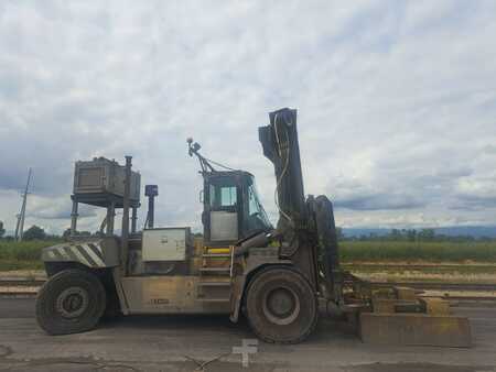 Carretilla elevadora diésel 2011  Oto Mills OTO-MMF35012 (10)