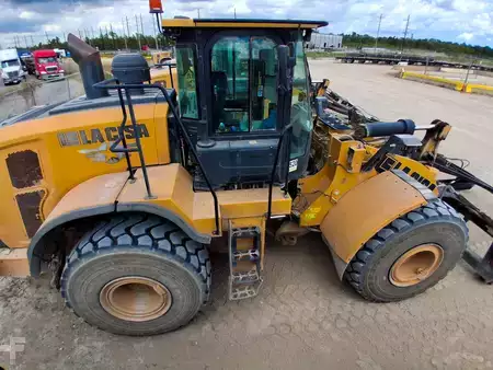 Misceláneos 2017  CAT Lift Trucks 966M (6)