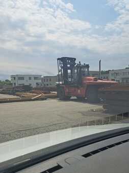 Diesel Forklifts 2014  Kalmar DCG 220-12LB (8) 