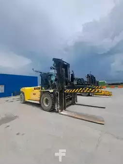 Diesel Forklifts 2016  Hyster H700 (2)
