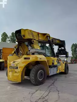 Reach stacker 2018  Hyster RS46-33CH (3)