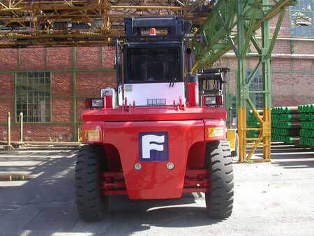 Chariot élévateur diesel 2008  Fantuzzi FDC 250 (11)