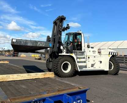 Empilhador diesel 2024  CVS Ferrari FH25 (1)