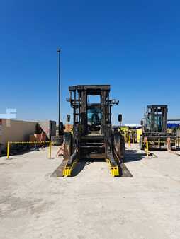 Diesel gaffeltruck 2015  Hyster H700 (1)