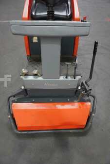 Ostatní 2010  Hako B910 (5)