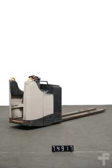 Elektromos emelőkocsik 2014  Crown WT 3060 (2)