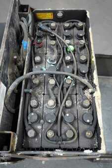 Elektromos emelőkocsik 2014  Crown WT 3060 (4)