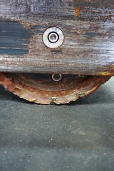 Retraky 2018  Toyota RRE 140 HCC (5)