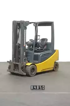 Chariots électriques à 4 roues 2012  Jungheinrich EFG 320 (1)