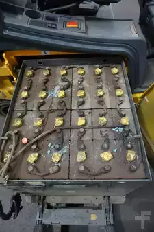 Chariots électriques à 4 roues 2012  Jungheinrich EFG 320 (4)