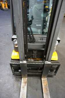 Sähkö - 4 pyör 2021  Jungheinrich EFG 320 (5)