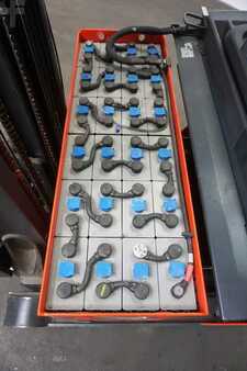 Schubmaststapler 2015  Linde R 16 HD-01 (4)