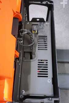 Transpallet elettrici 2023  Toyota LWE 180 Li-Ion (4)