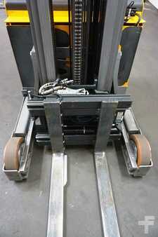Reach Truck 2016  Jungheinrich ETV 320 (5)