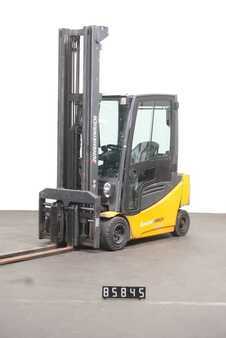 El truck - 4 hjulet 2014  Jungheinrich EFG 320 (1)