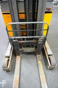 Reach Truck 2019  Jungheinrich ETV 216 KH (5)