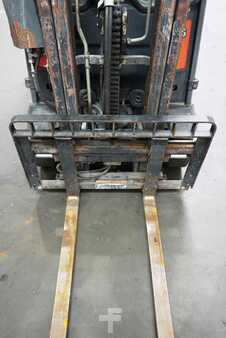 LPG VZV 2009  Linde H 16 T (5)