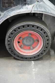 LPG VZV 2009  Linde H 16 T (6)