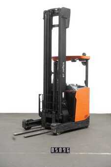 Reach Trucks 2018  Toyota RRE160H (1)
