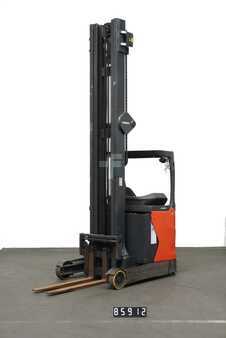 Carretilla retráctil 2016  Linde R 14 HD - 01 (1)