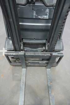 Carretilla elevadora diésel 2017  Linde H 16 D-01 (5)