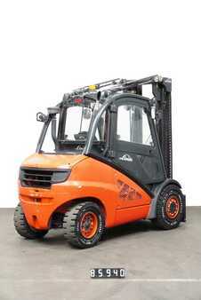 Empilhador diesel 2016  Linde H 50 D-02 (2)