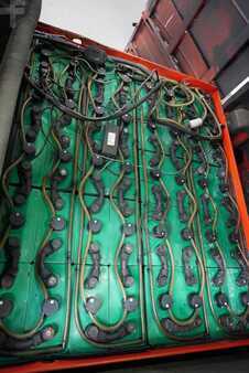 Eléctrico - 4 rodas 2018  Linde E 30 HL - 01/600 (4)