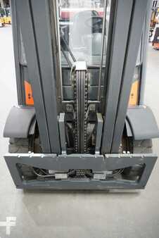 Treibgasstapler 2018  Linde H 40 T-02 (5)