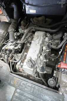 LPG VZV 2009  Nissan U1D2A25LQ (4)