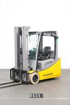 Elektro 3 Rad 2018  Jungheinrich EFG 220 (1)