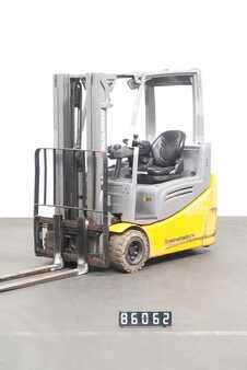 Carrelli elettrici 3 ruote 2019  Jungheinrich EFG 218 (1)