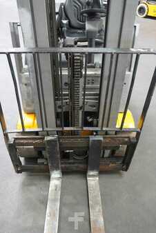 Carrelli elettrici 3 ruote 2019  Jungheinrich EFG 218 (5)