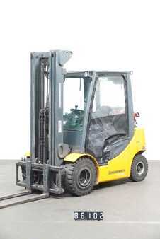 Carretilla elevadora GLP 2011  Jungheinrich TFG 425s (1)
