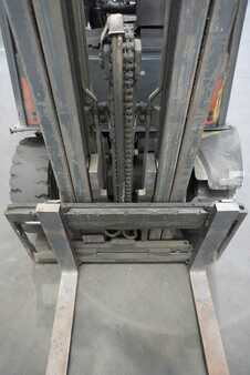 Carretilla elevadora GLP 2018  Linde H 30 T-02 (5)