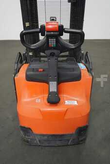 Hochhubwagen 2016  BT SWE 160 (3)