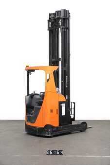 Skjutstativtruck 2013  BT RRE 200 (2)