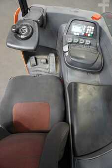 Skjutstativtruck 2013  BT RRE 200 (3)