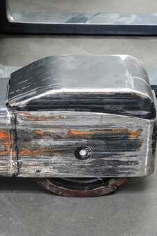 Retraky 2019  Toyota RRE160H (6)