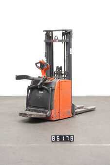 Ruční vysokozdvižný vozík 2019  Linde L 14 AP (2)