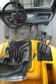 LPG VZV 2004  Yale GLP55MJ (3)