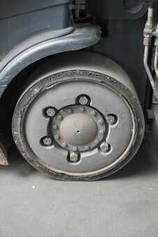 Elektro čtyřkolový VZV 2015  Crown FC4525-2.0 (6)