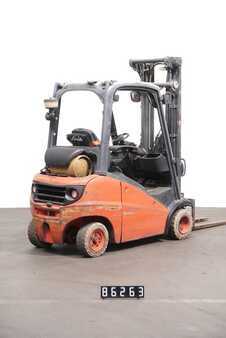 LPG heftrucks 2011  Linde H 20 T-01 (2)
