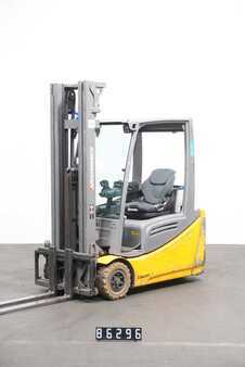 Elektro 3 Rad 2017  Jungheinrich EFG 216 (1)
